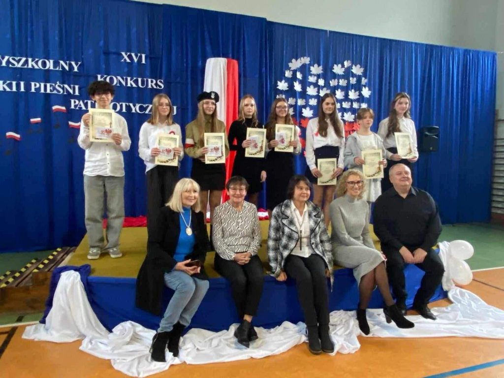 II miejsce naszej uczennicy w XVI Międzyszkolnym Konkursie Piosenki i Pieśni Patriotycznej